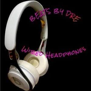 Beats by Dre wired headphones-white & Aux to lightning adapter